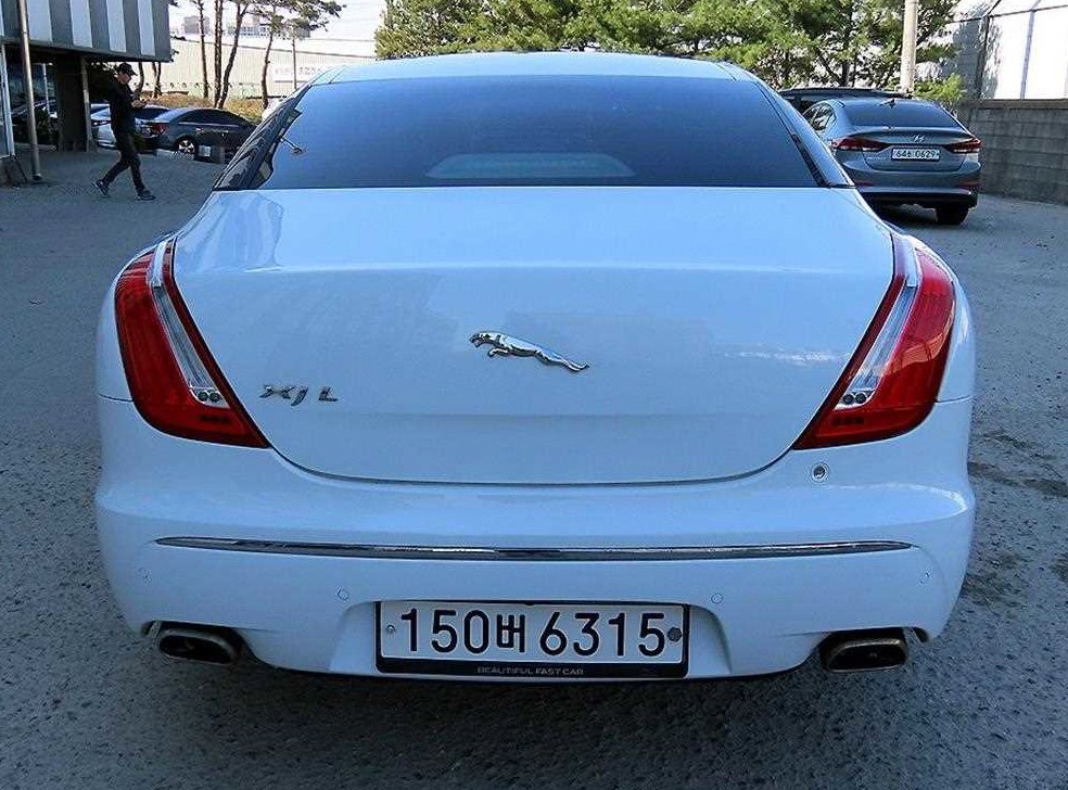 재규어 XJ 3.0D 사진 4
