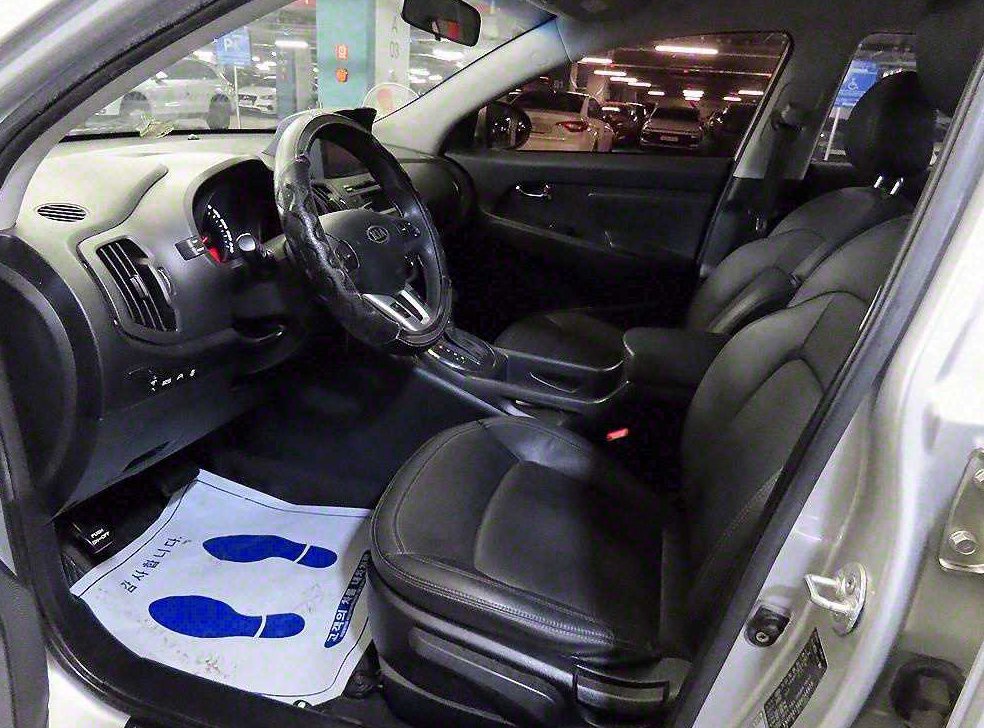 기아 스포티지 2WD TLX 사진 6