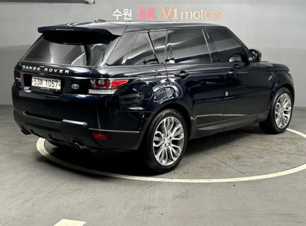 랜드로버 레인지로버 스포츠 3.0 SC HSE 다이나믹 사진 4
