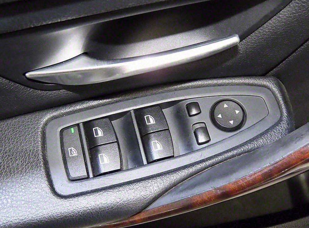 BMW 3시리즈 320d xDrive 사진 14