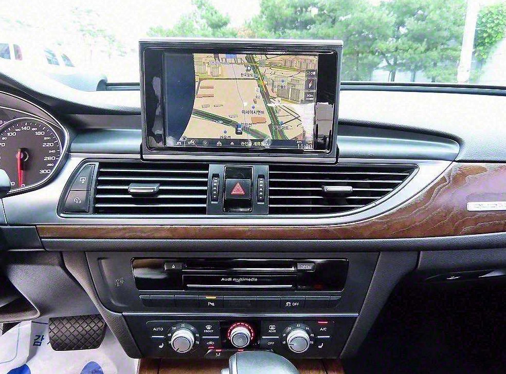 아우디 A6 40 TFSI 콰트로 사진 13