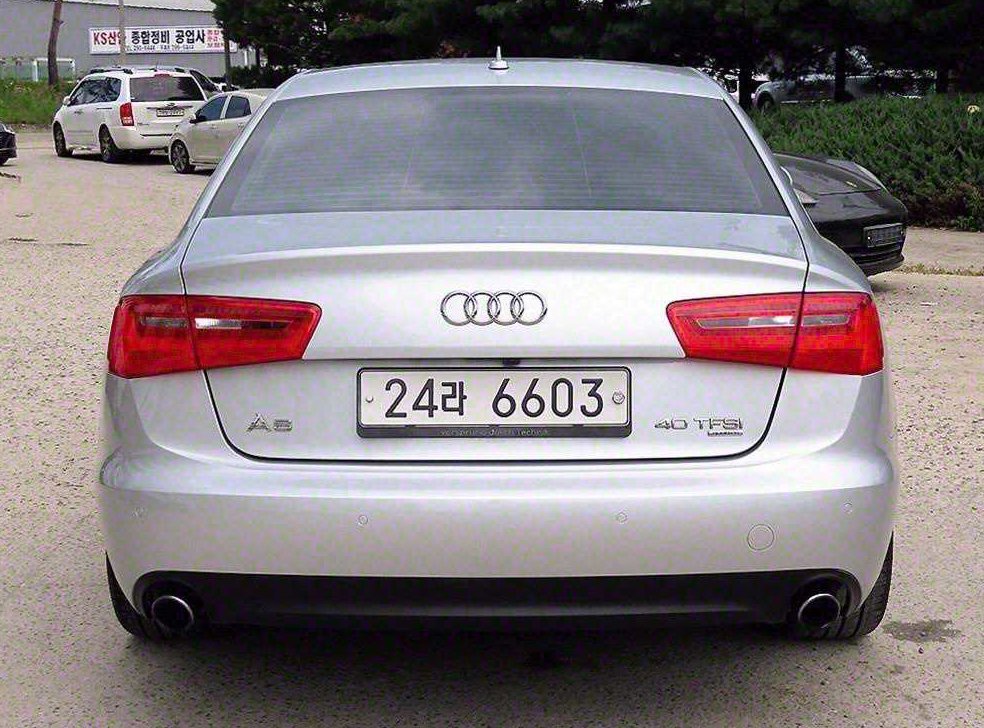 아우디 A6 40 TFSI 콰트로 사진 4