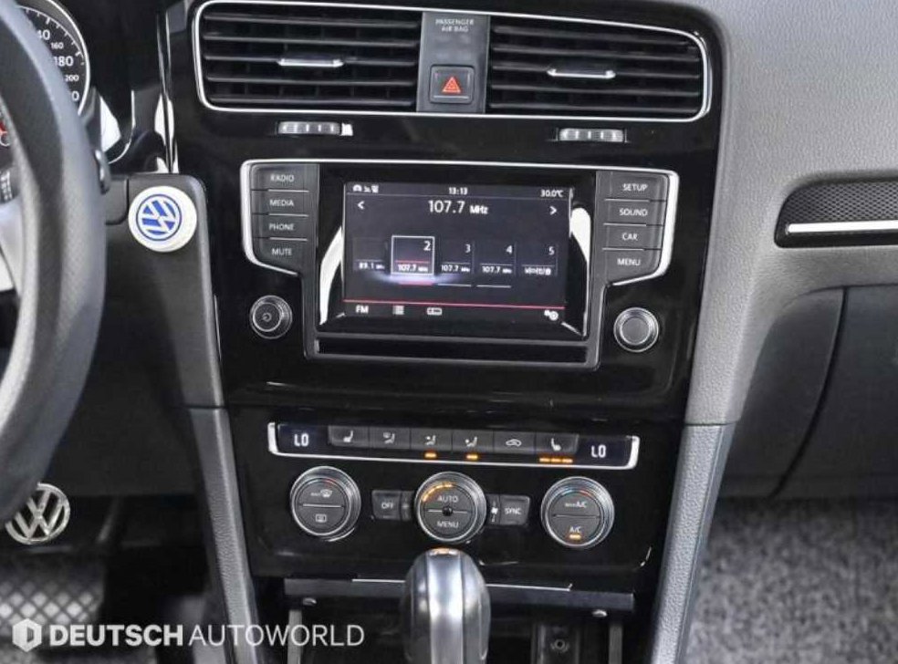 폭스바겐 골프 2.0 TDI 사진 14