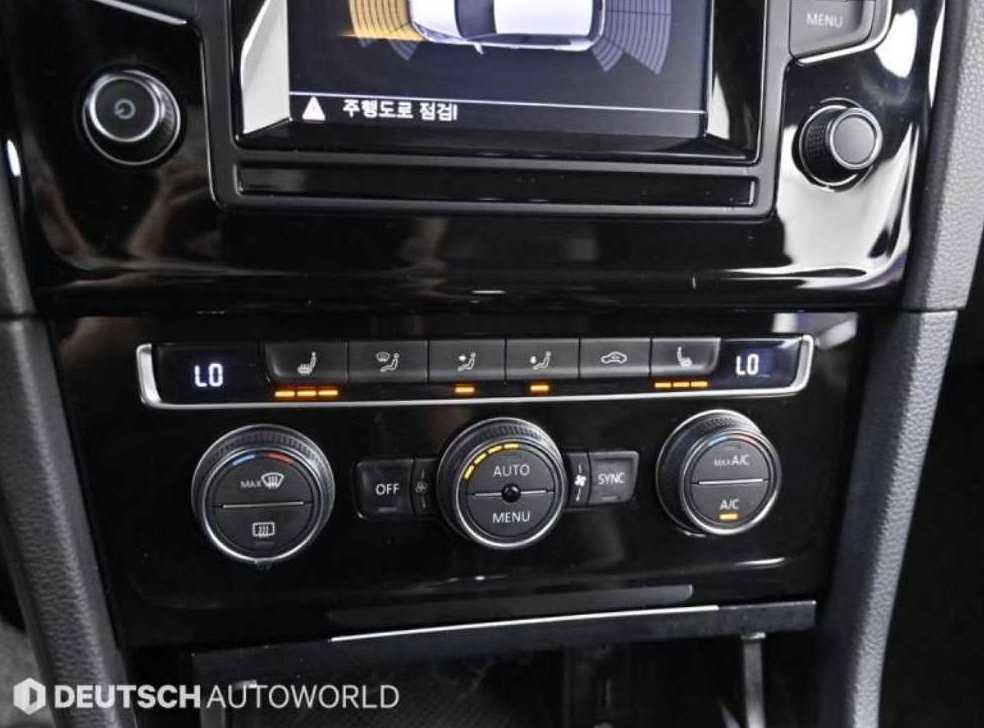폭스바겐 골프 2.0 TDI 사진 17