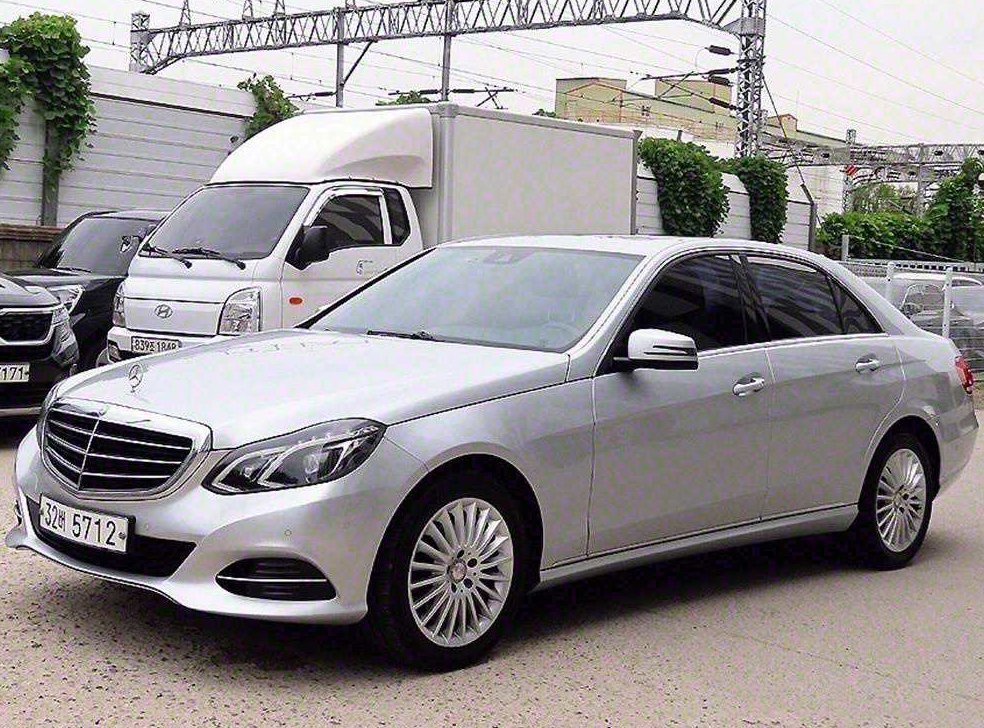 벤츠 E 클래스 E200 엘레강스 사진 2