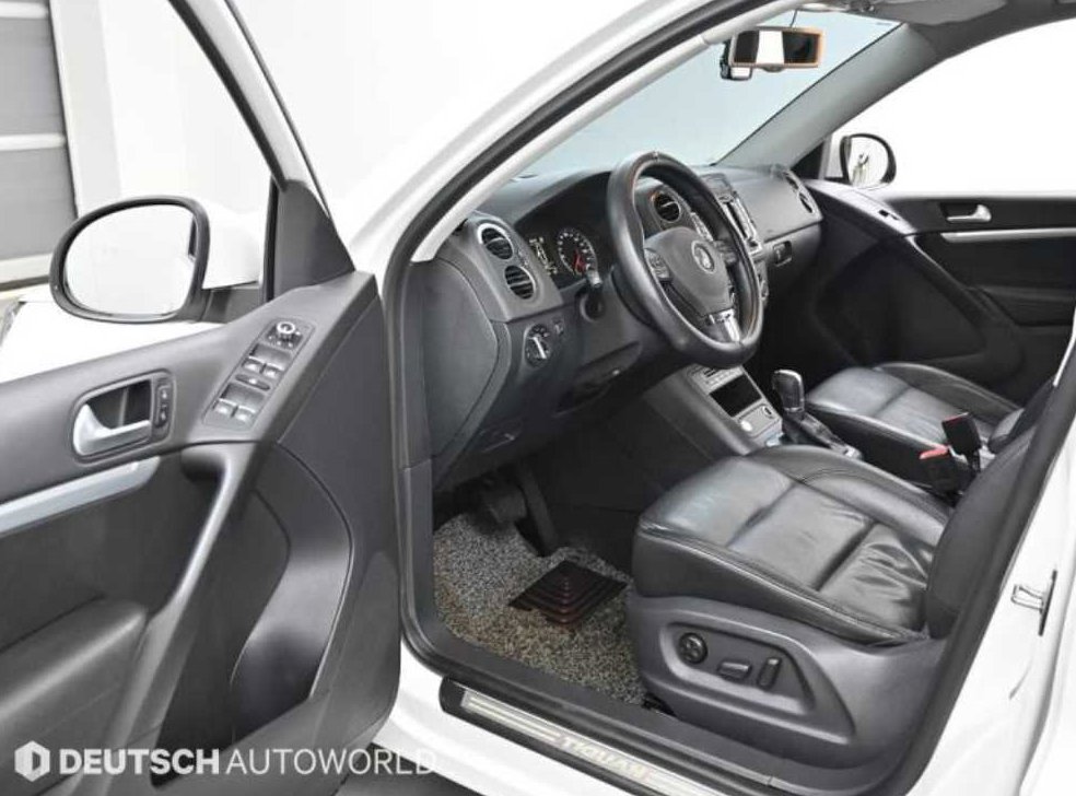 폭스바겐 티구안 2.0 TDI 프리미엄 사진 11