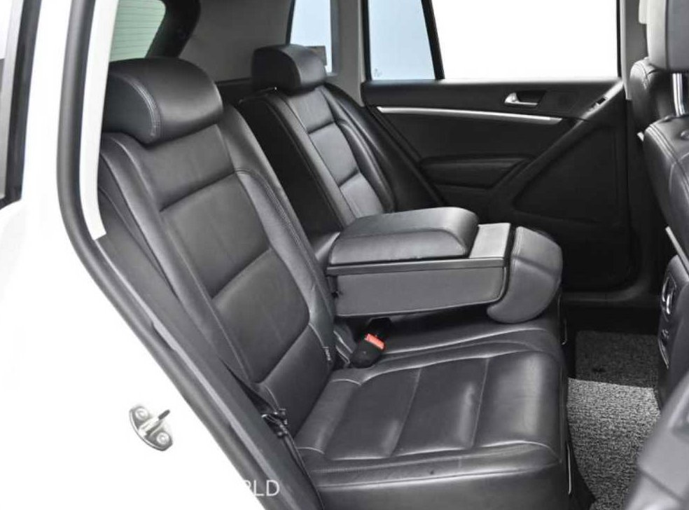 폭스바겐 티구안 2.0 TDI 프리미엄 사진 12