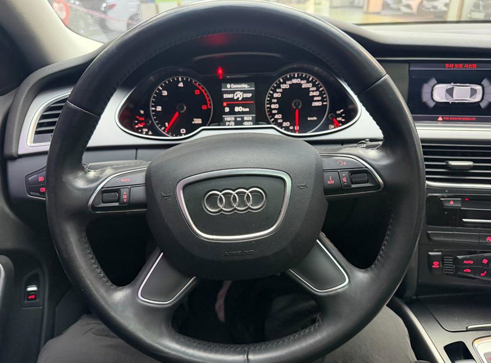 아우디 A4 35 TDI 콰트로 사진 14