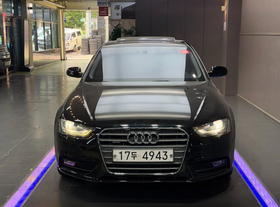 아우디 A4 35 TDI 콰트로 사진 2