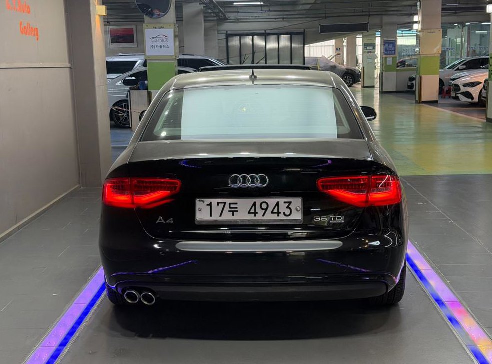 아우디 A4 35 TDI 콰트로 사진 6