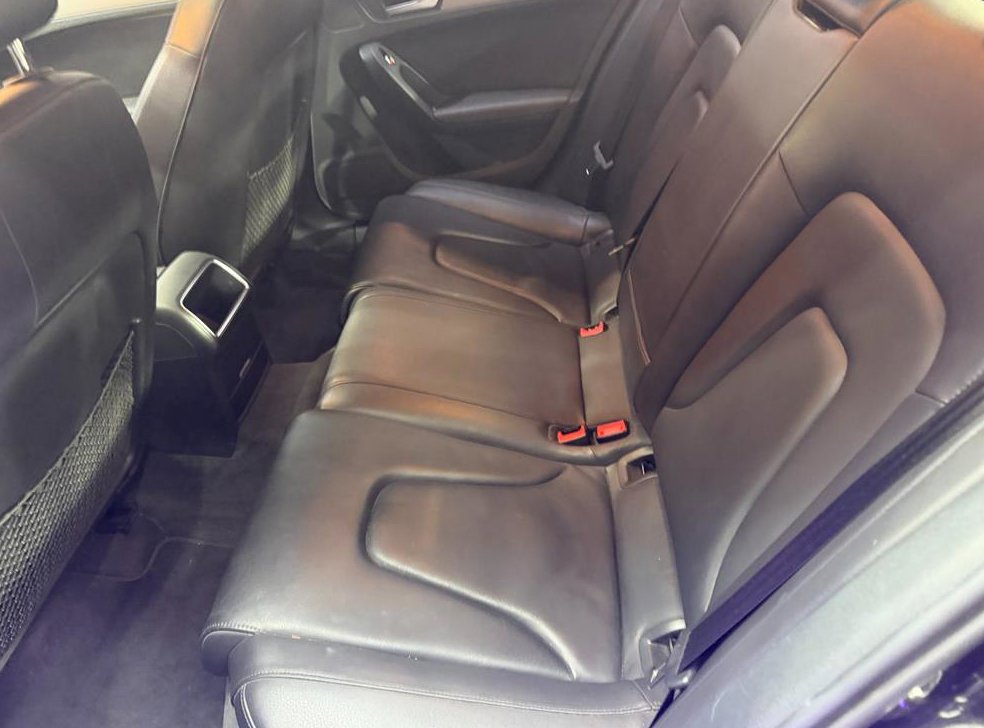 아우디 A4 35 TDI 콰트로 사진 9