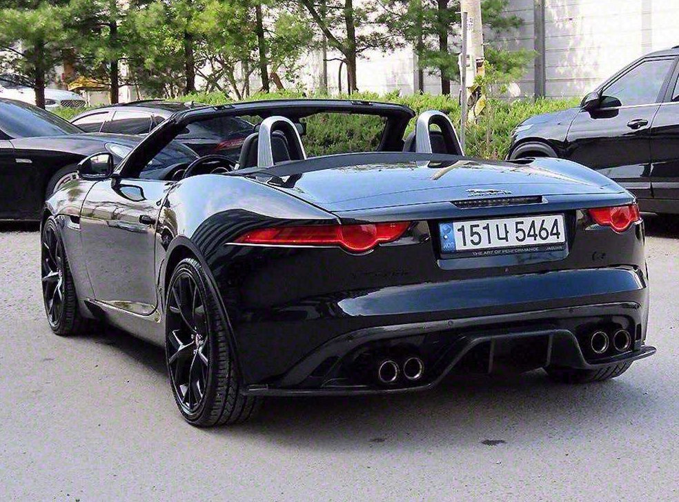 재규어 F-TYPE 3.0 컨버터블 사진 7