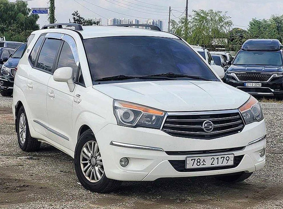 KG모빌리티(쌍용)  코란도 4WD GT 사진 3
