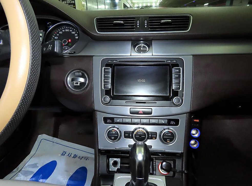 폭스바겐 CC 2.0 TDI 블루모션 4모션 사진 11