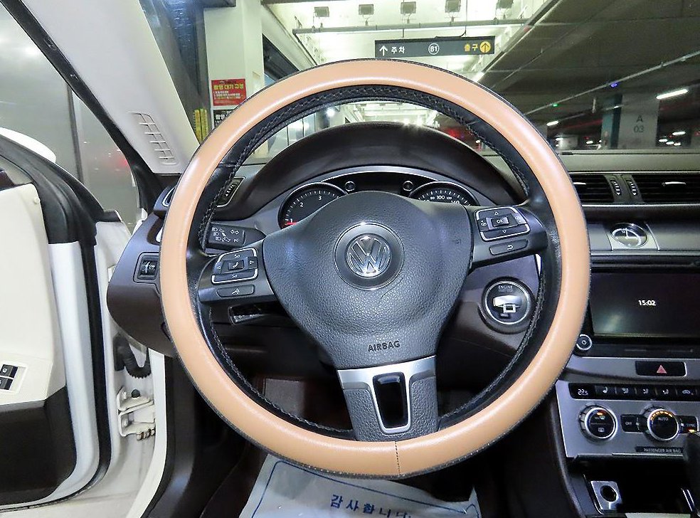 폭스바겐 CC 2.0 TDI 블루모션 4모션 사진 8