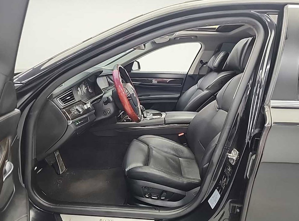 BMW 7시리즈 730 사진 11