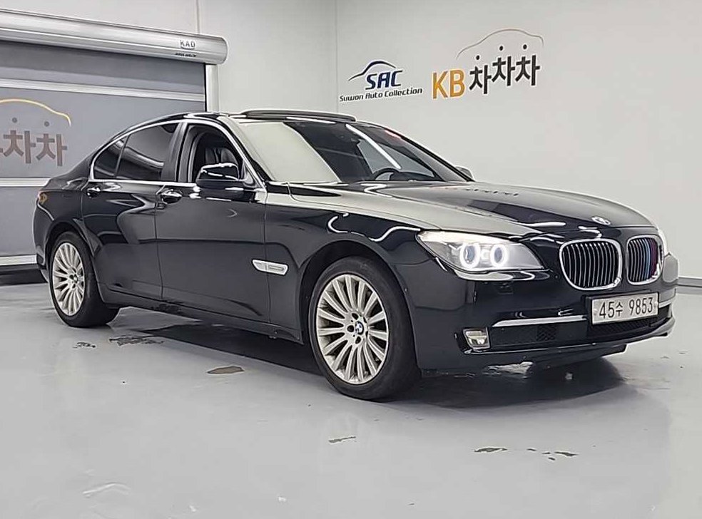 BMW 7시리즈 730 사진 4