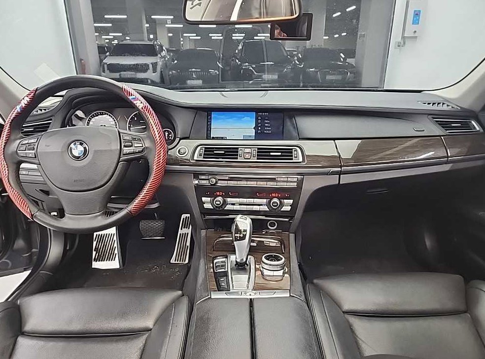 BMW 7시리즈 730 사진 7