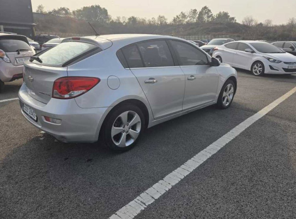 쉐보레 크루즈 1.8LT 사진 4