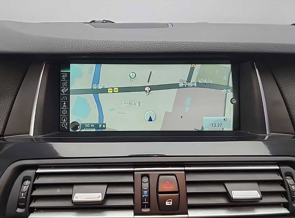 BMW 5시리즈 520d 사진 15
