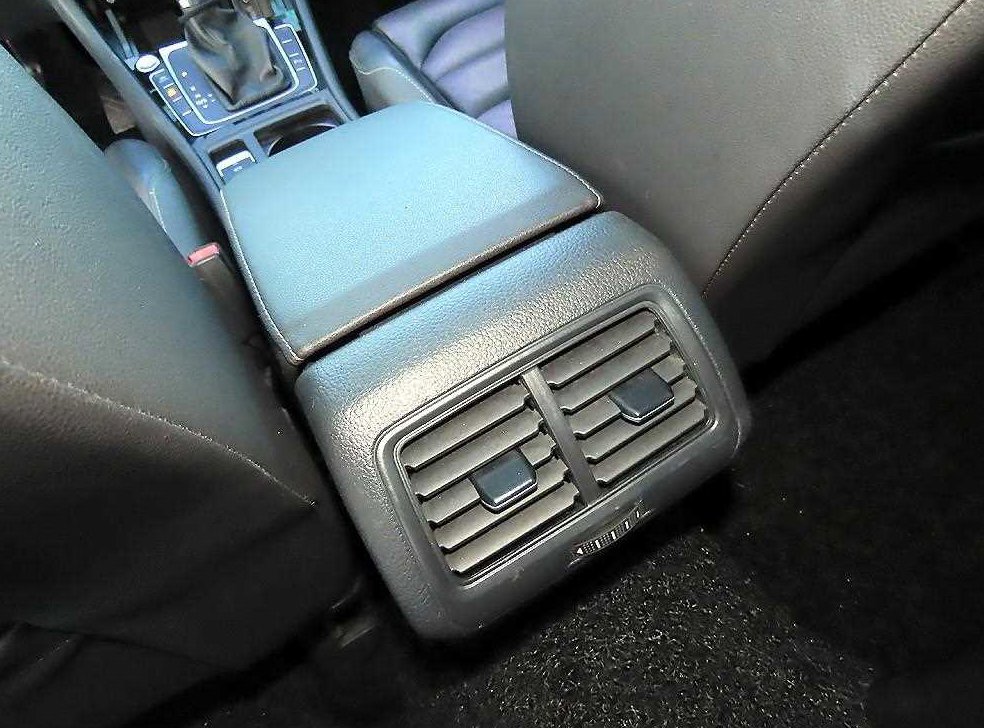 폭스바겐 골프 1.4 TSI 프리미엄 사진 16