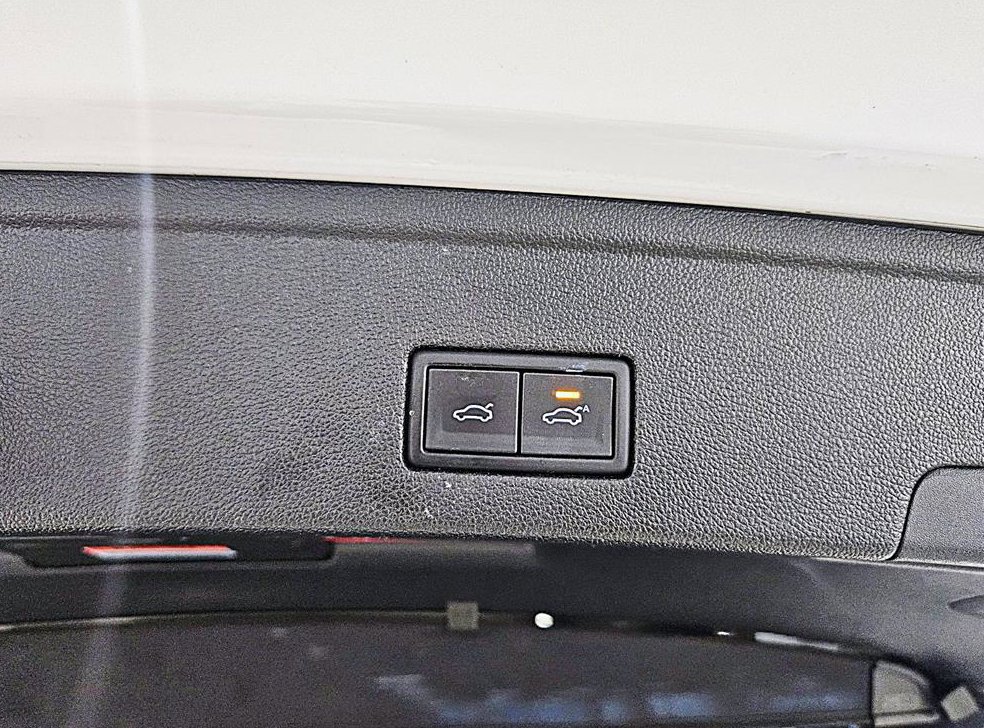 폭스바겐 투아렉 3.0 TDI 프레스티지 사진 13