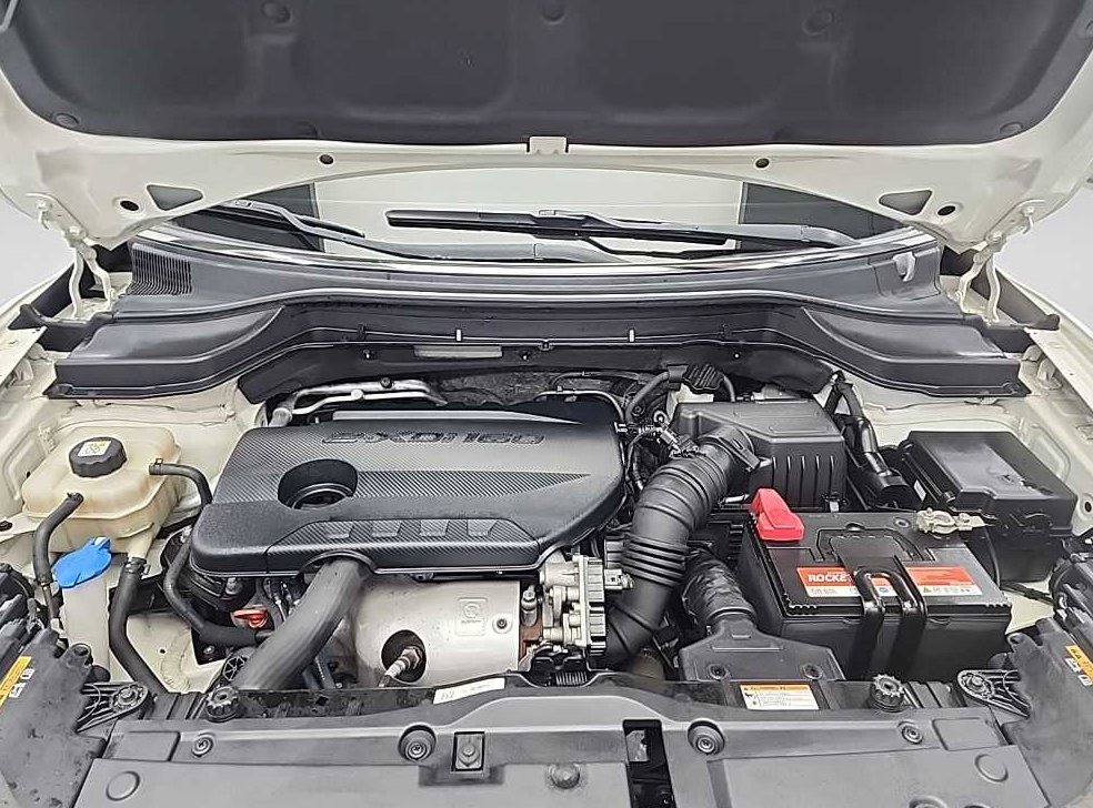 KG모빌리티(쌍용)  티볼리 4WD 디젤 1.6 RX 사진 5