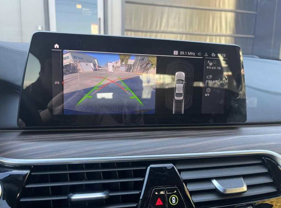 BMW 5시리즈 520d 럭셔리 플러스 사진 12