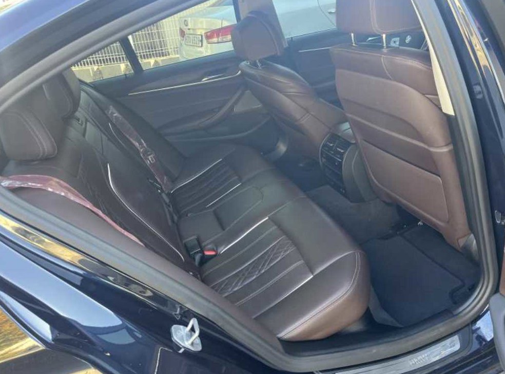 BMW 5시리즈 520d 럭셔리 플러스 사진 18