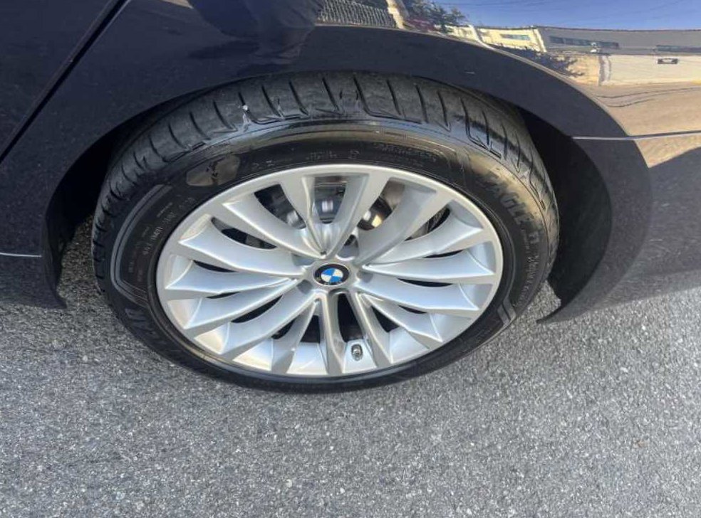 BMW 5시리즈 520d 럭셔리 플러스 사진 20