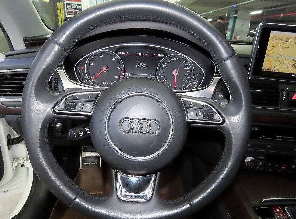 아우디 A7 3.0 TDI 콰트로 다이나믹 사진 8