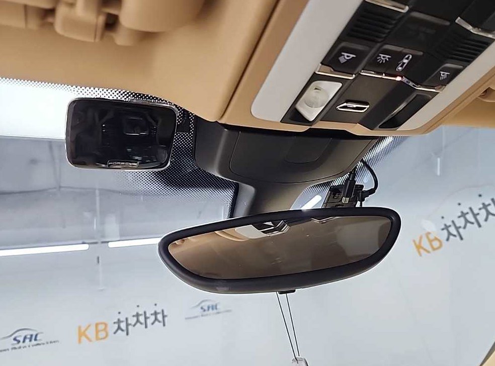 포르쉐 카이엔 3.0 디젤 사진 15