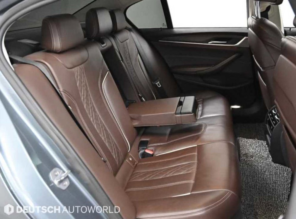 BMW 5시리즈 530i 럭셔리 플러스 사진 12