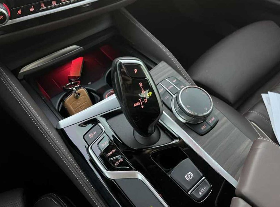 BMW 5시리즈 530i M 스포츠 플러스 사진 12
