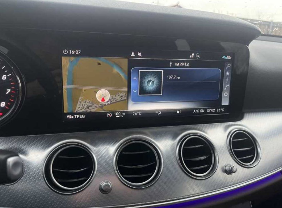 벤츠 E 클래스 E250 아방가르드 사진 8