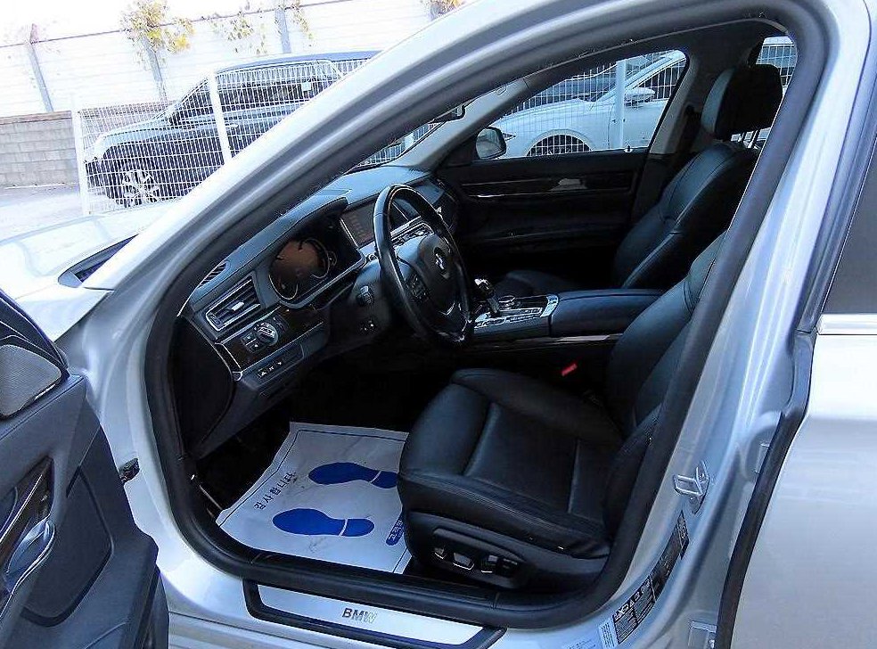 BMW 7시리즈 740 사진 5