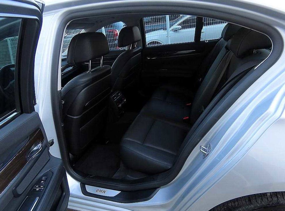 BMW 7시리즈 740 사진 6