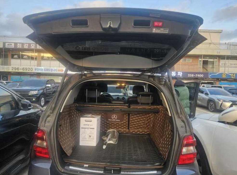 벤츠 M 클래스 ML350 블루텍 4Matic 사진 11
