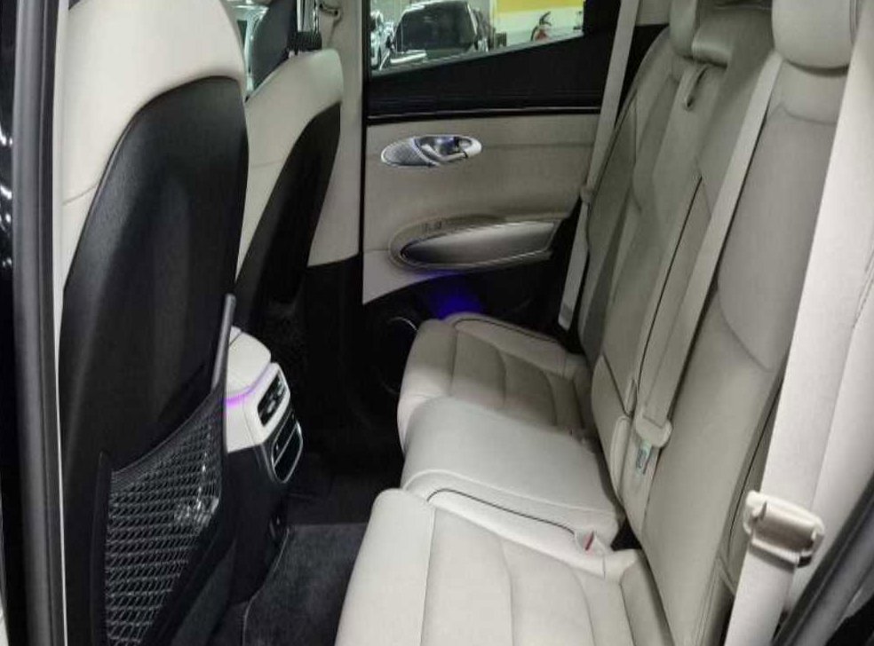 제네시스 GV70 2.5T 가솔린 2WD 사진 20