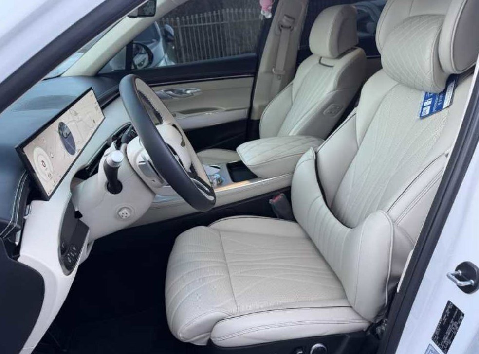 제네시스 GV70 2.5T 가솔린 AWD 사진 13