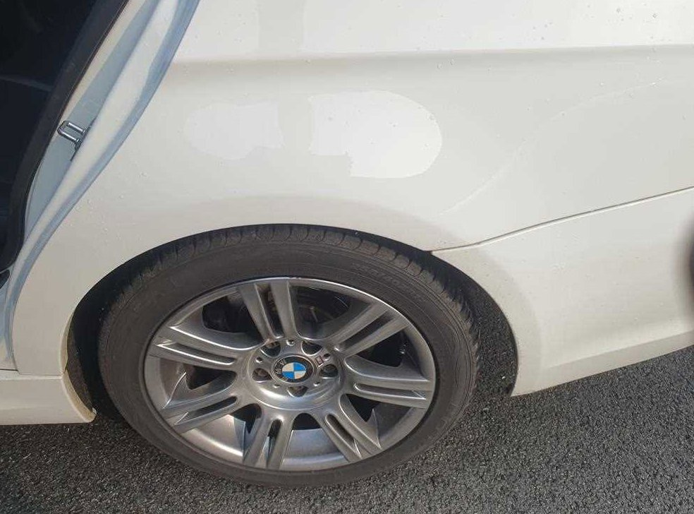 BMW 3시리즈 320d 세단 사진 18