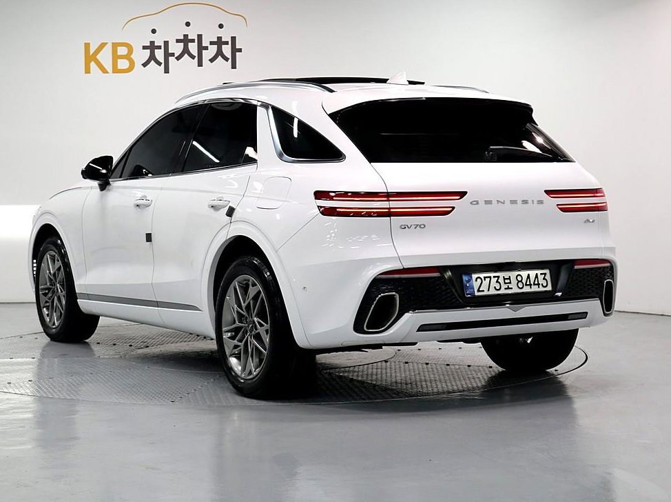 제네시스 GV70 2.5T 가솔린 AWD 사진 2