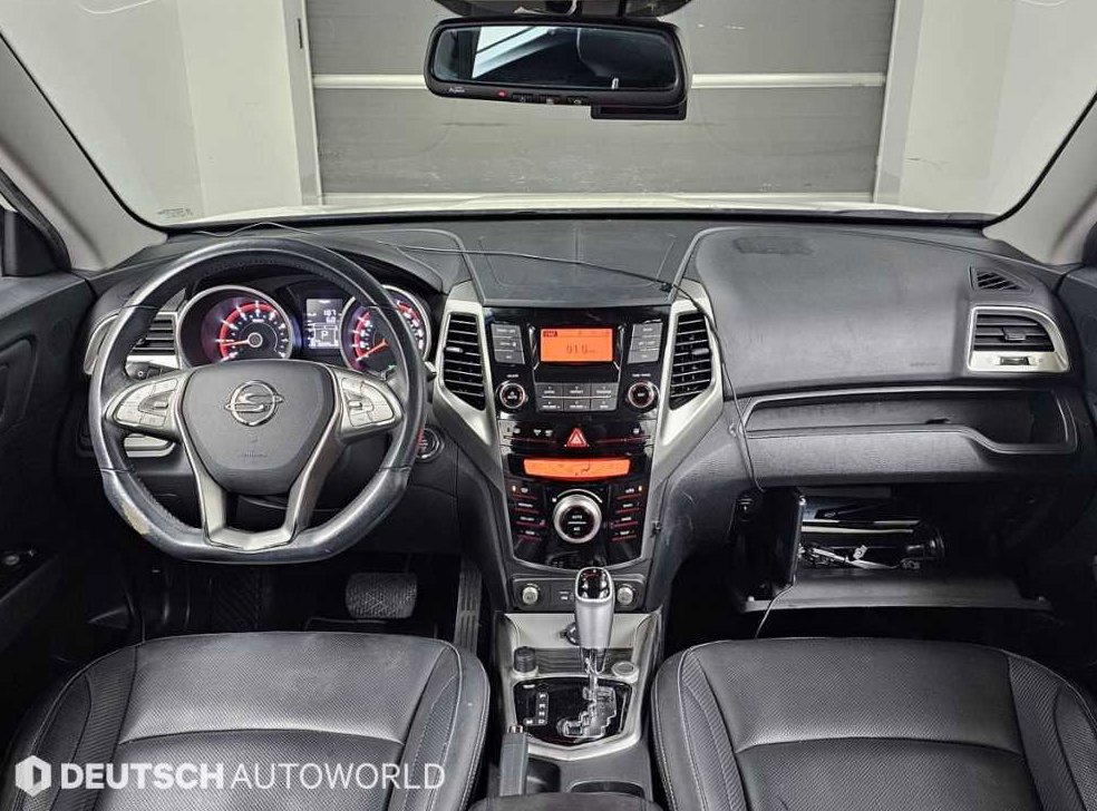 KG모빌리티(쌍용)  티볼리 가솔린 2WD 1.6 VX 사진 7