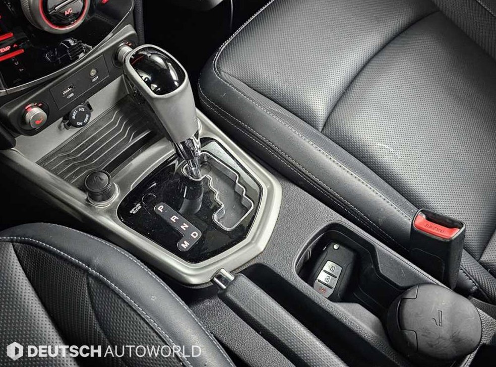 KG모빌리티(쌍용)  티볼리 가솔린 2WD 1.6 VX 사진 9
