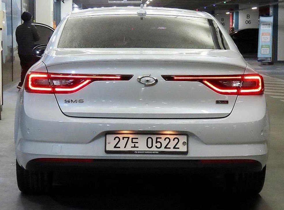 르노코리아(삼성) SM6 가솔린 2.0 GDe 사진 4