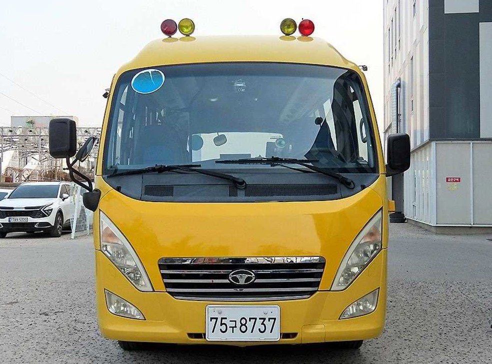 중대형버스 중형대우버스 레스타 39인