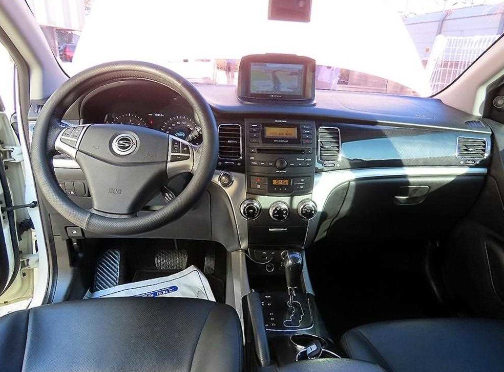 KG모빌리티(쌍용)  코란도 CLUBBY 2WD 사진 7