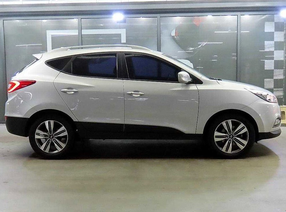 현대 투싼 디젤(E-VGT)2WD 사진 3