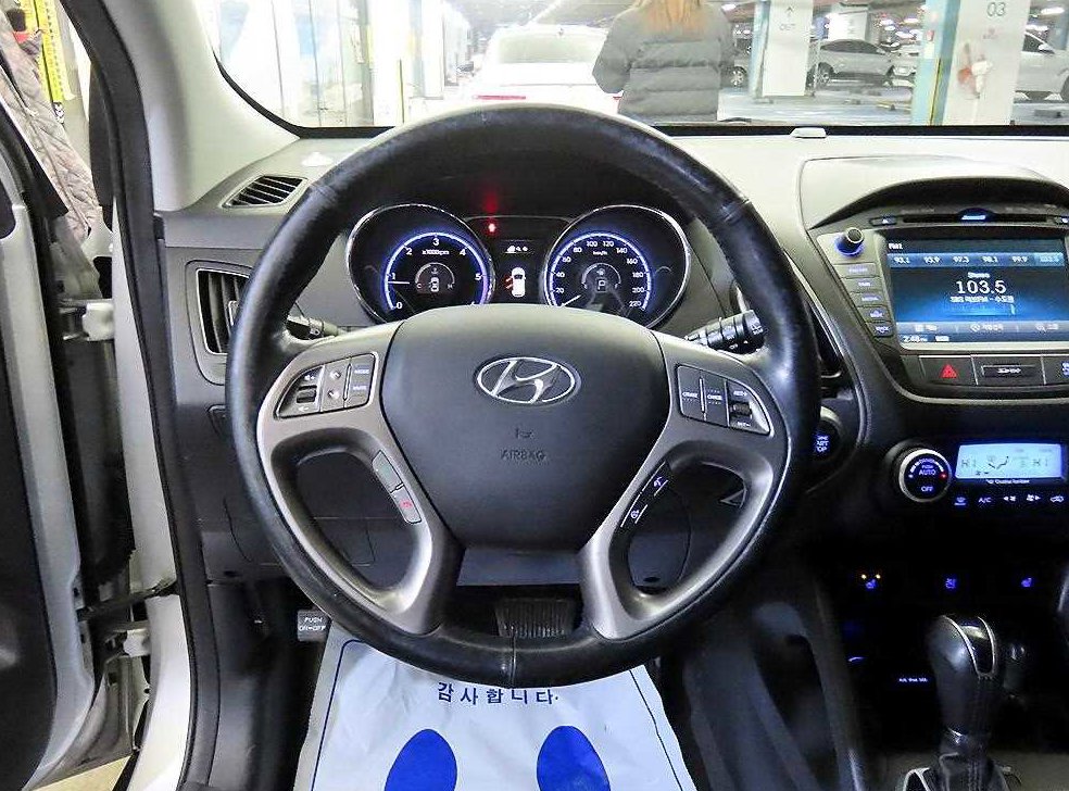 현대 투싼 디젤(E-VGT)2WD 사진 8