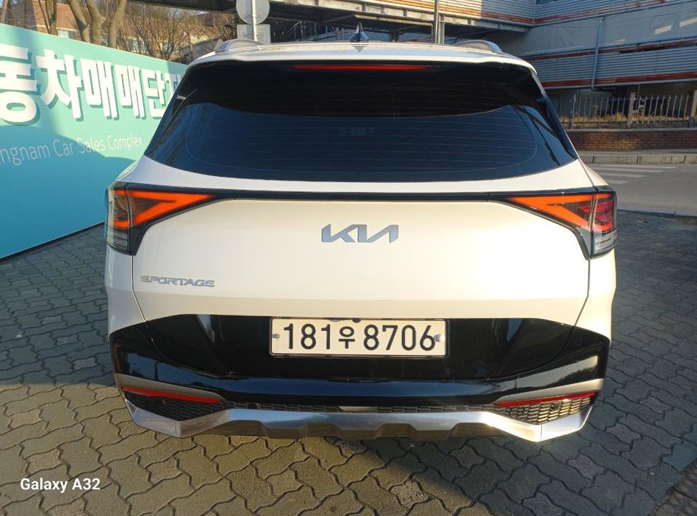 기아 스포티지 2.0 디젤 2WD 사진 3